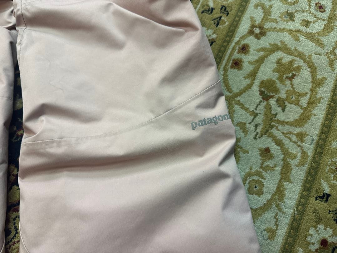 Patagonia 子ども用スキーウェアセット