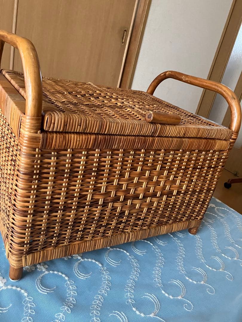 ヴィンテージ❤️ラタン　蓋付きバスケット　昭和　レトロ