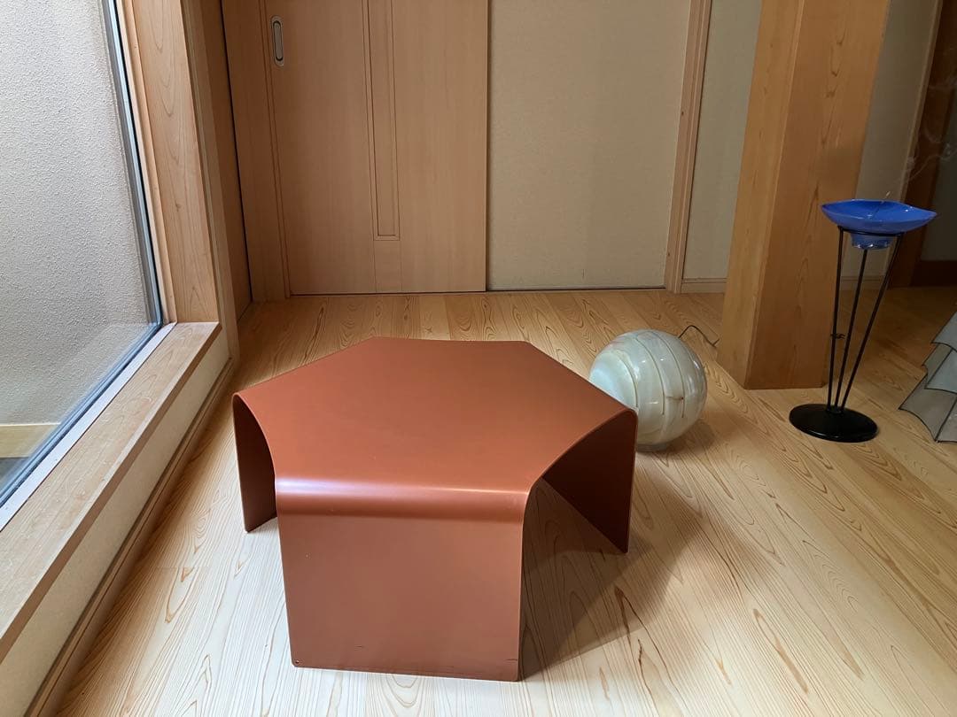 センターテーブル　スチール　モダン　ミッドセンチュリー　北欧　デザイン