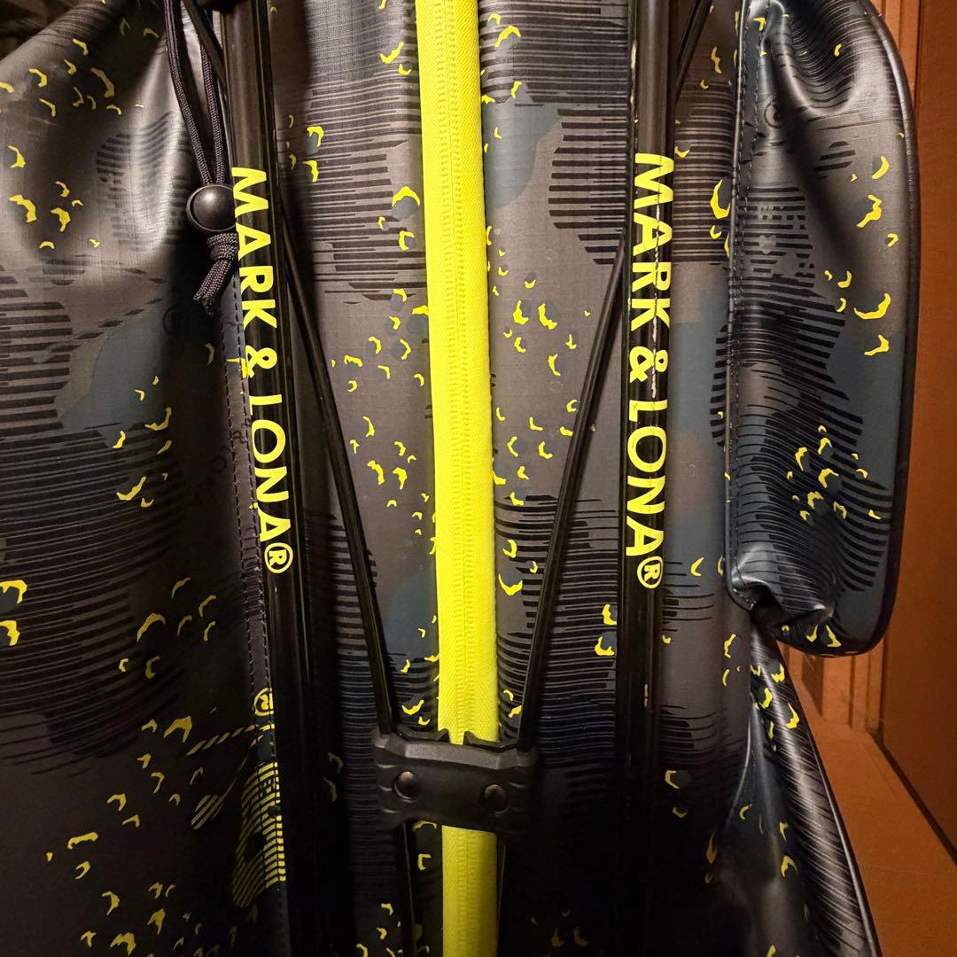 MARK&LONA スタンド式キャディバッグ　2025SS ブラックイエロー
