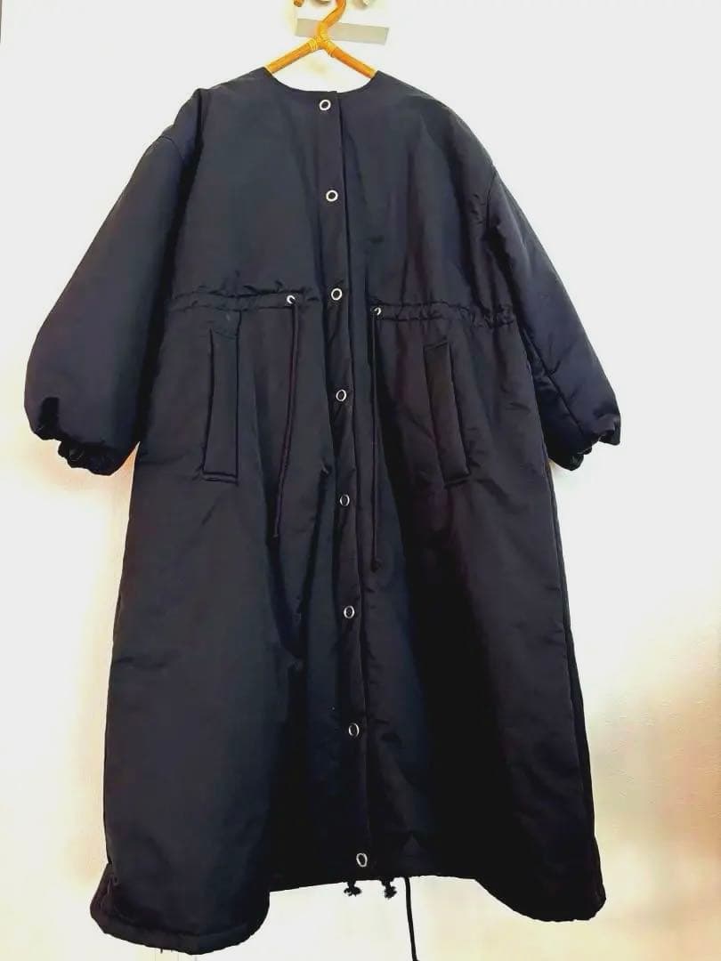 キルティングロングコート　ブラック