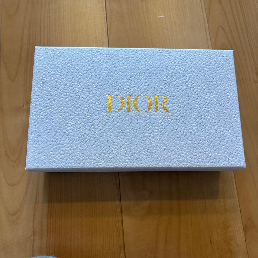 ディオール　Dior 三つ折り財布　レディース　ウォレット