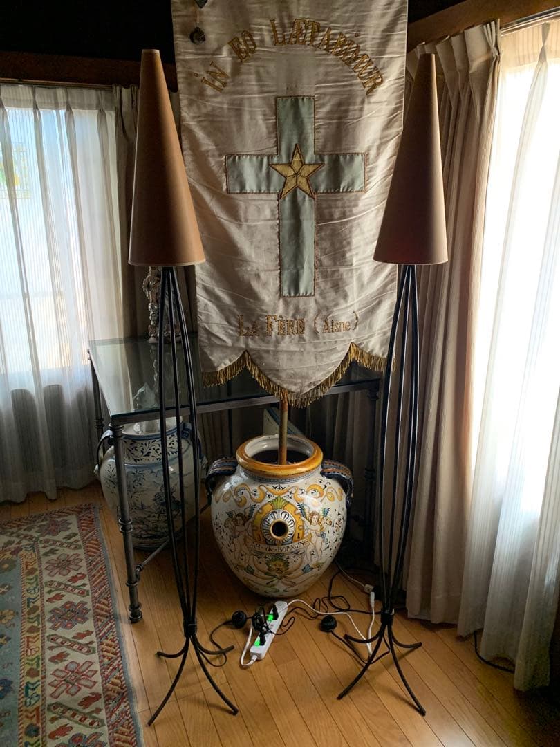 カトレーヌメミ　最終価格ビンテージアイアンフロアーランプ2本セット45000円！