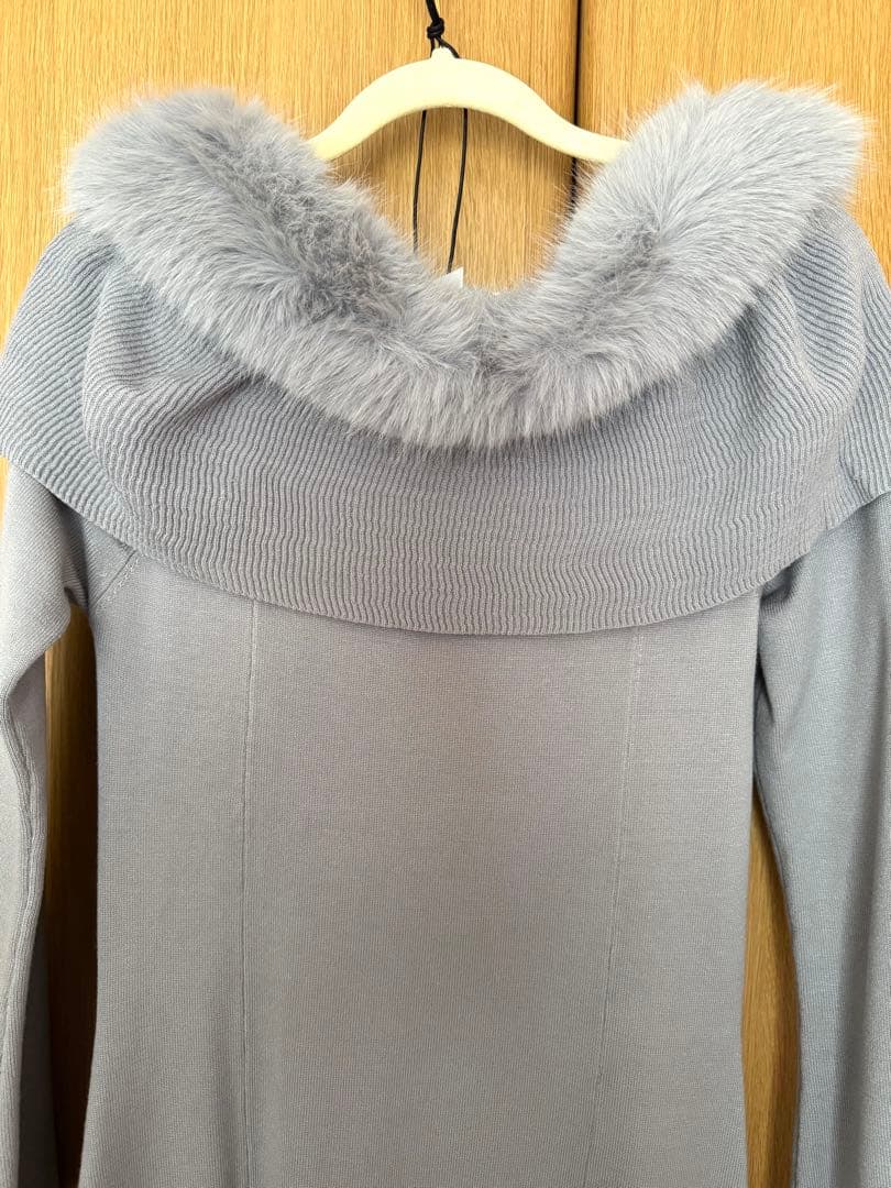 ワンピース Herlipto Ritz Faux FurMermaid Dress