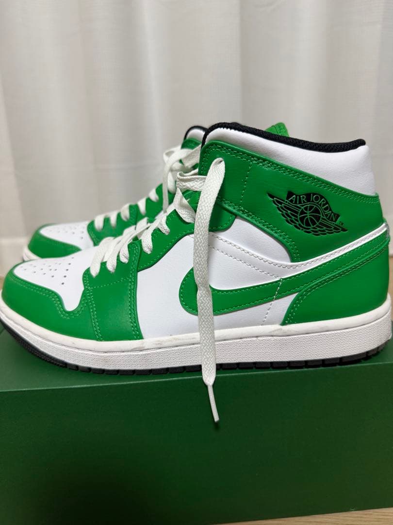 靴 Nike Air Jordan 1 Mid Lucky Green