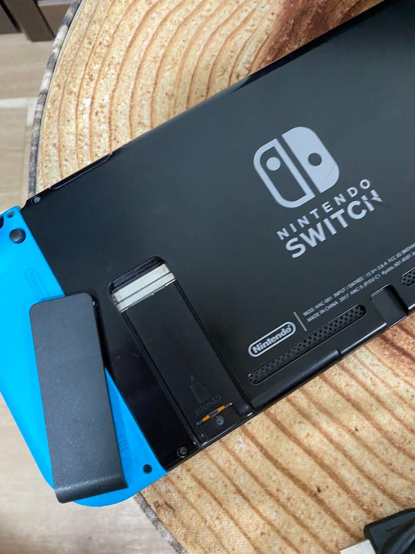 Nintendo Switch ニンテンドースイッチ本体　GRN/BLU 箱無し