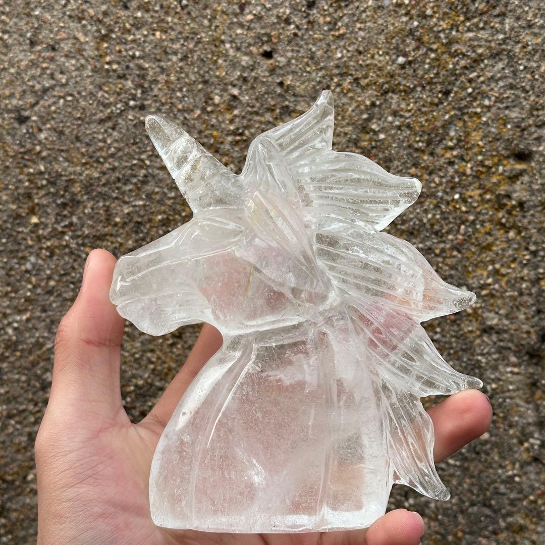 天然石水晶のユニコーン　置物　ご購入前に在庫確認必要G.179