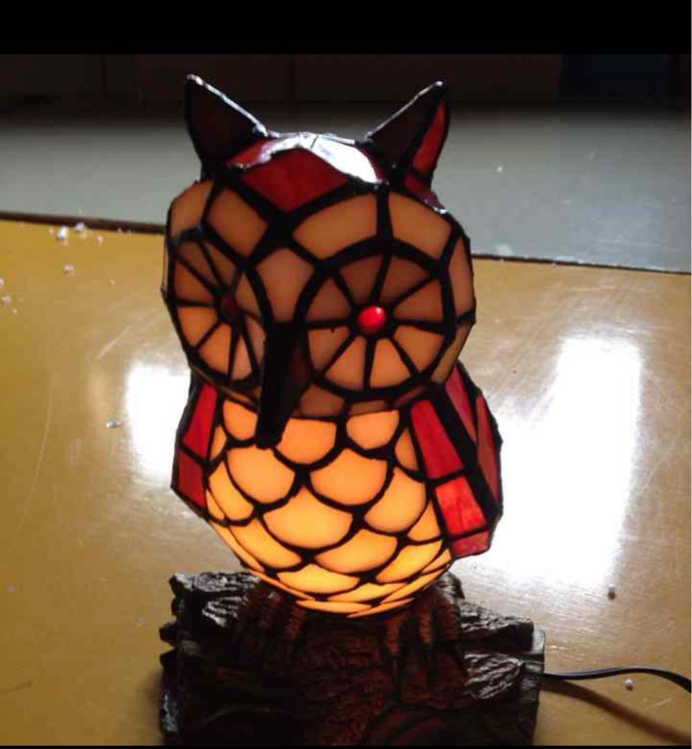 新品　高さ27cm ステンドグラスランプ　ふくろう　デスクランプ 卓上照明