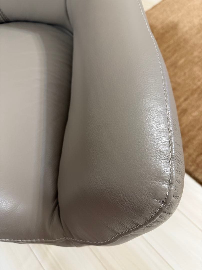 ソファー1人掛け　グレーオーダー品 東京インテリア　本革　送料込み