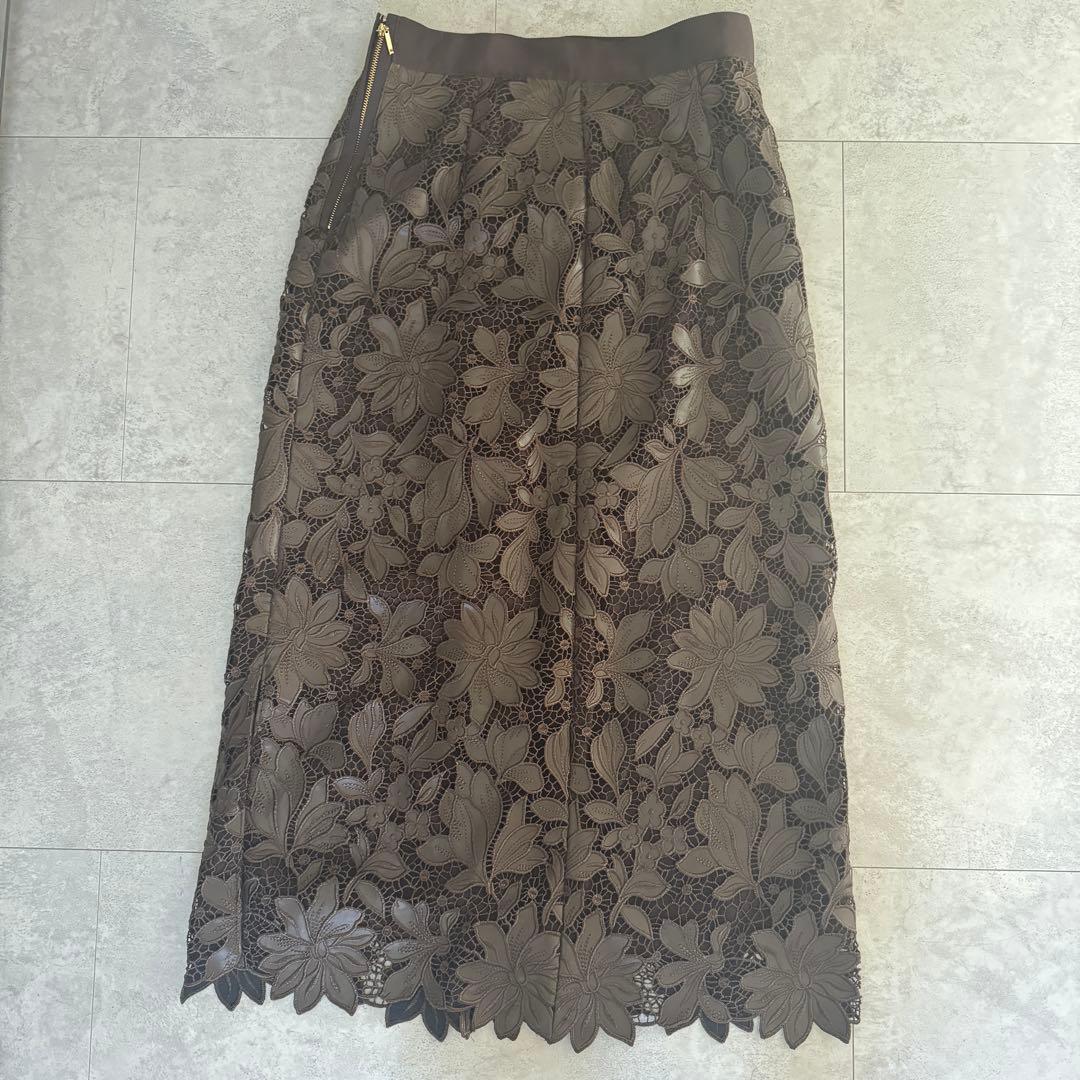 ごんべ様　ANAYI レザーフラワーエンブロイダリー スカート 38 ブラウン