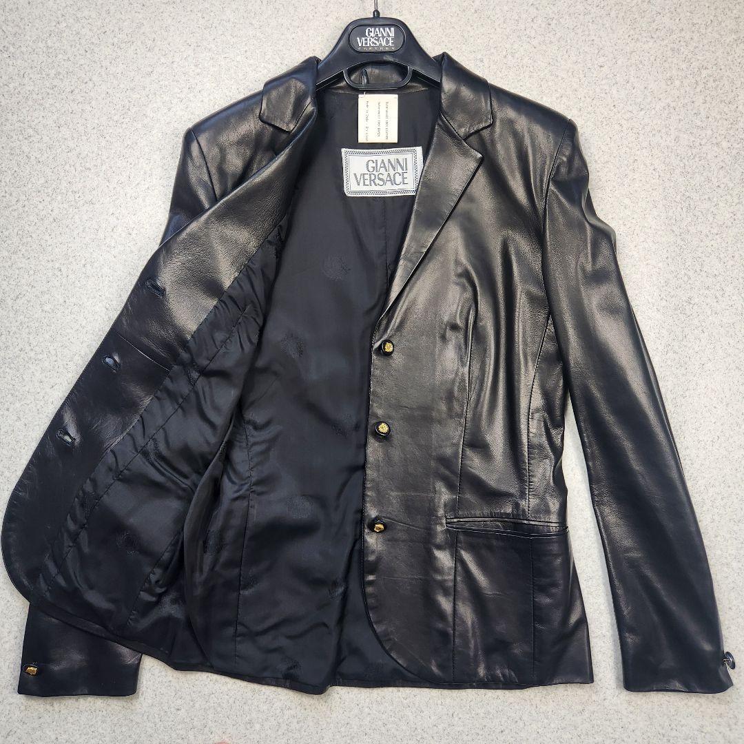 【希少✨極美品 】 ラムレザー ジャケット メデューサ ボタン イタリア製 40