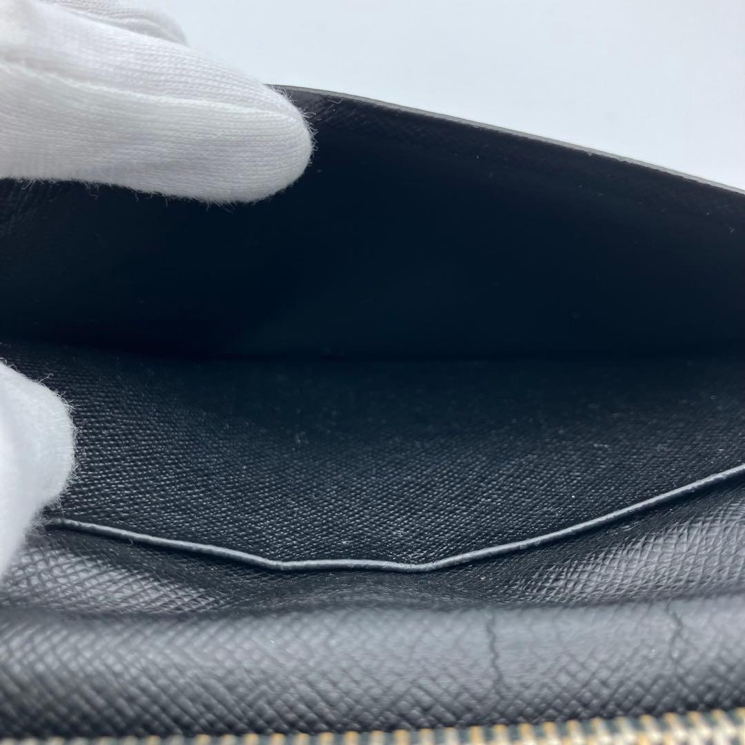 ルイヴィトン エピ ポルトフォイユ ブラザ 黒 M60622 長財布