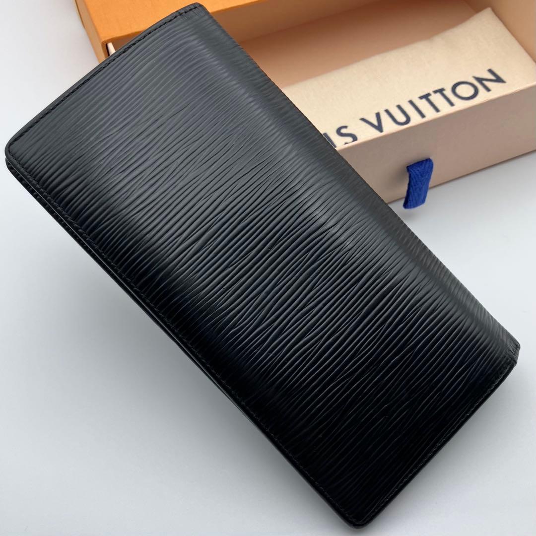 ルイヴィトン エピ ポルトフォイユ ブラザ 黒 M60622 長財布
