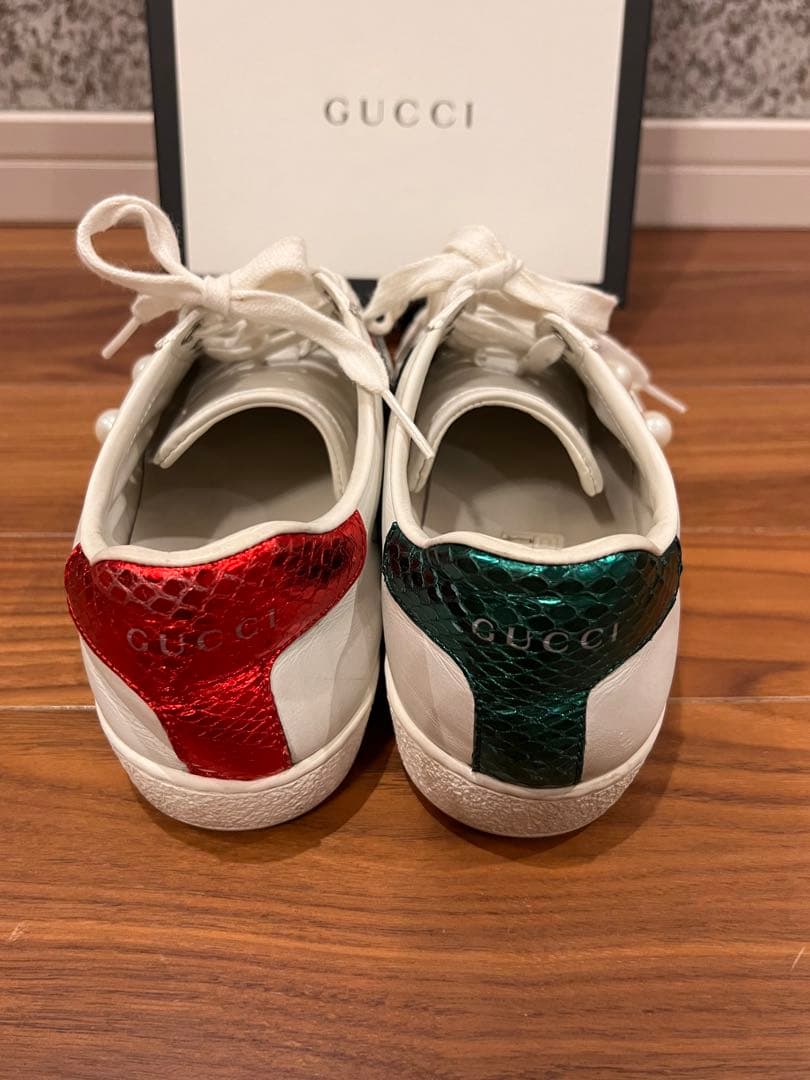 GUCCI・レディーススニーカー
