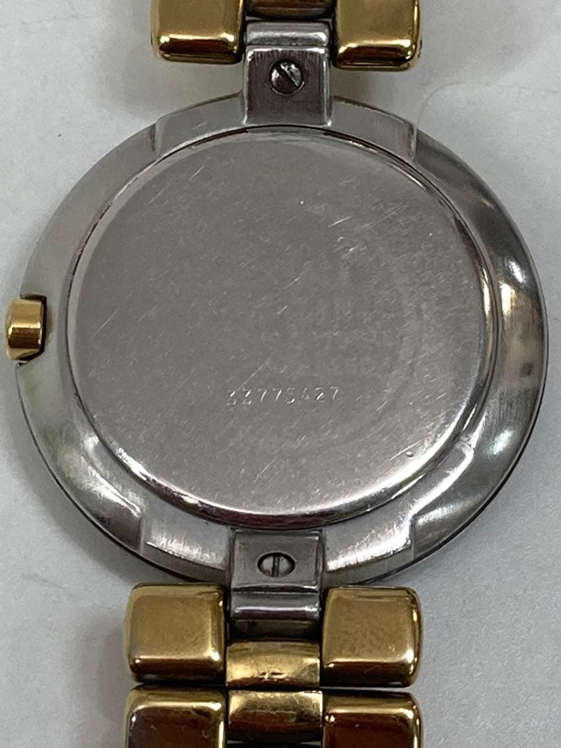 RADO ラドー　ブラック　ゴールド クォーツデイト　腕時計　稼働品