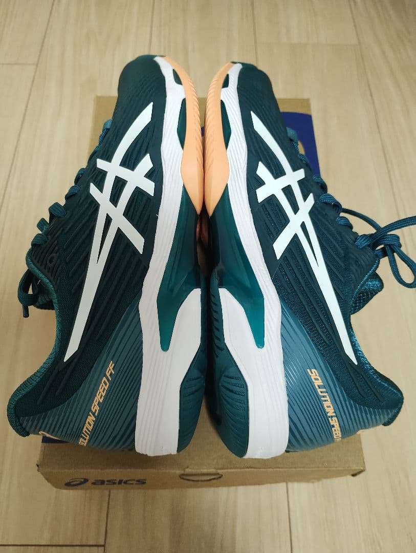 アシックス　テニスシューズ ソリューションスピード FF 2　25.5