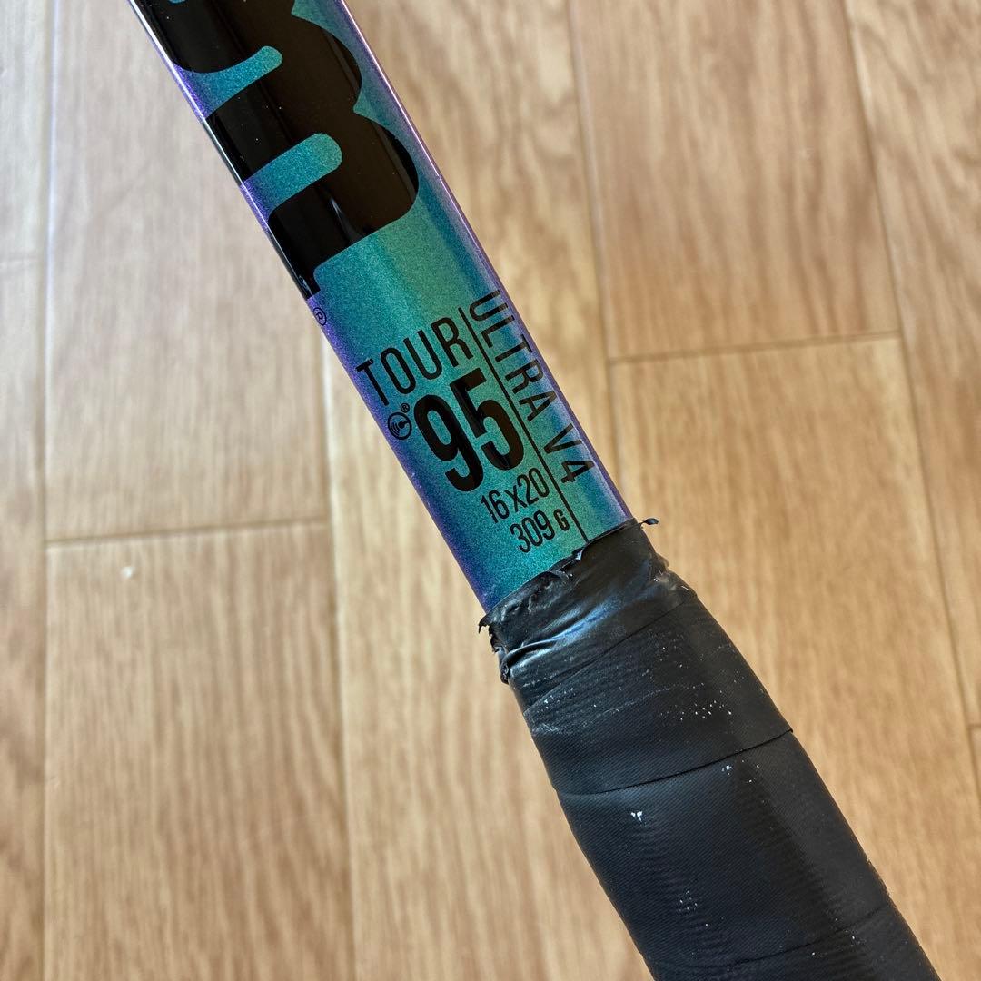 ラケット(硬式用) Wilson Tour 95 Ultra V4 309g