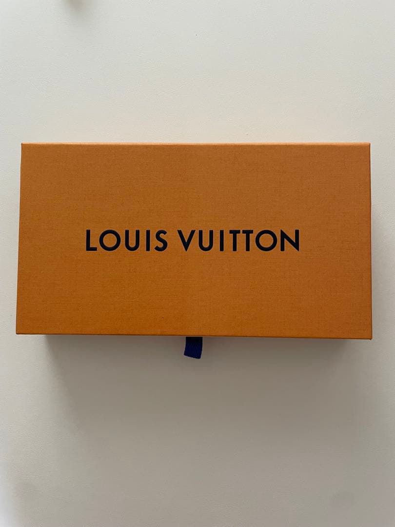 Louis Vuitton 二つ折り財布 レッド