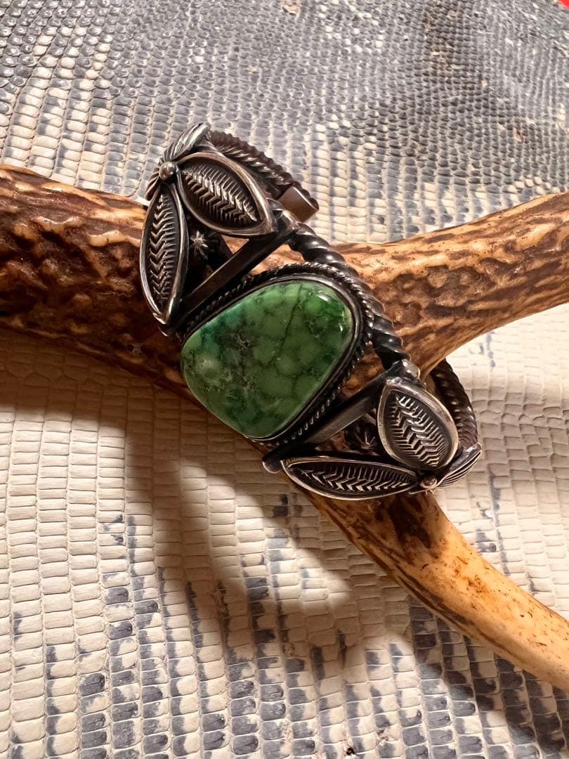 シルバーバングル ナバホ族 Gary Reeves 英書体サイン 初期タイプ