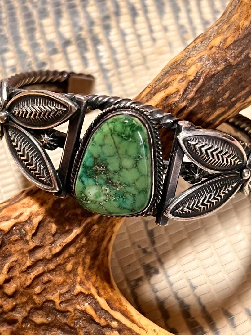 シルバーバングル ナバホ族 Gary Reeves 英書体サイン 初期タイプ