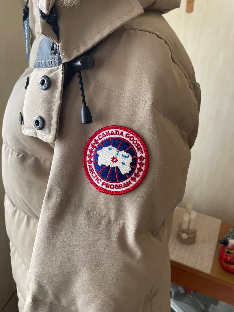 b*x様 カナダグース BELLEVILLE ベルビルTAN ベージュ ダウン