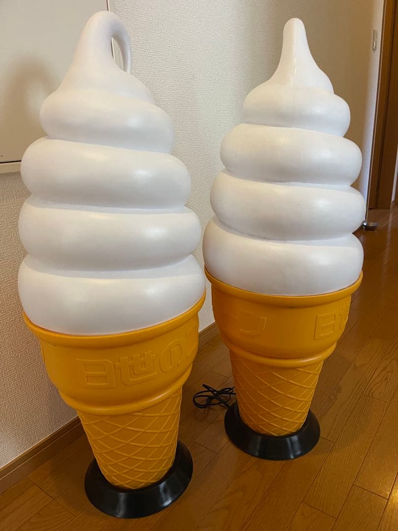 【ランプ点灯型】ソフトクリームディスプレー看板