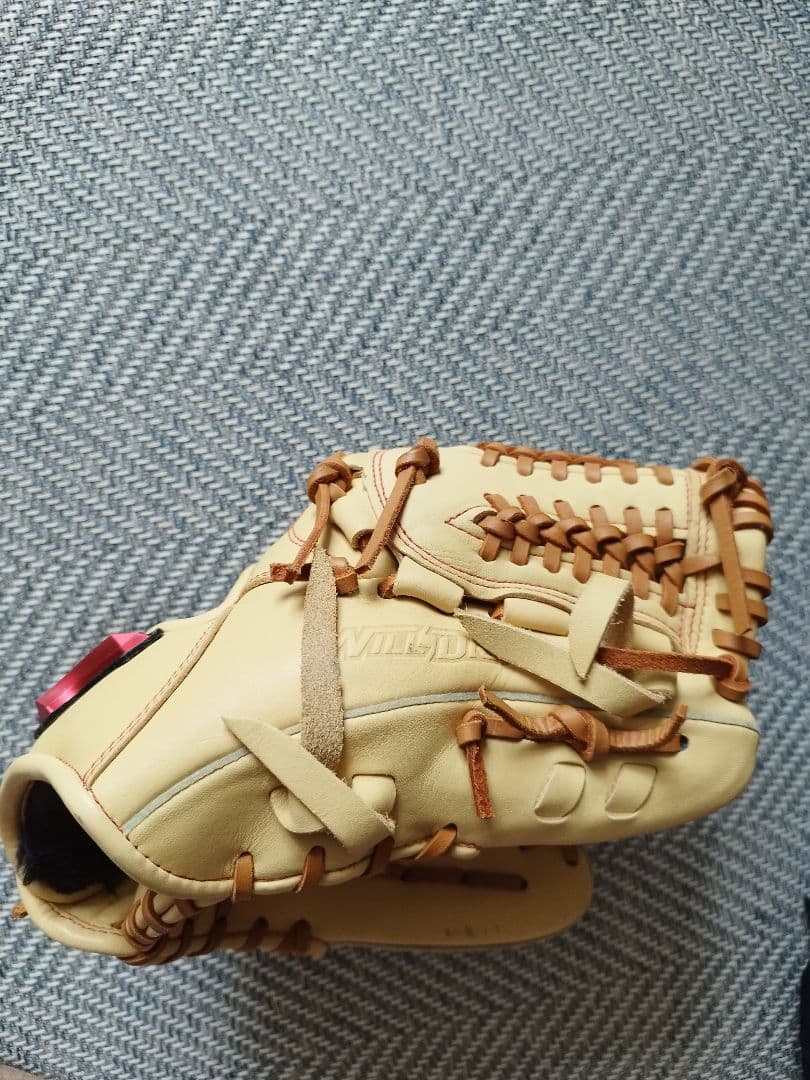 ミズノ 軟式グローブ　三塁手用