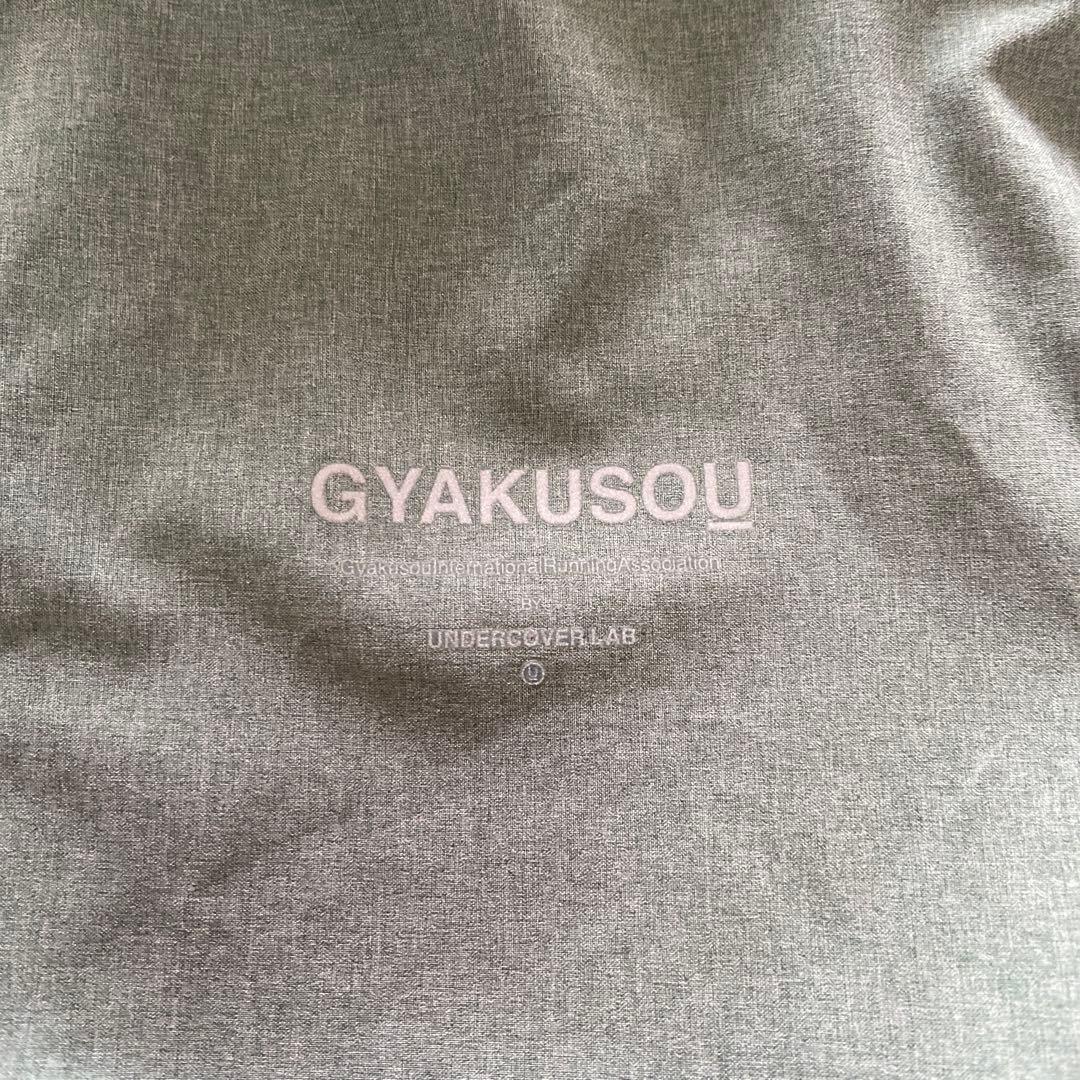 ギャクソウ　GYAKUSOU ランニングジャケット