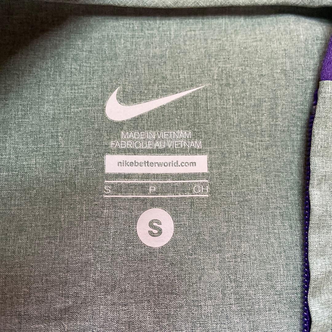 ギャクソウ　GYAKUSOU ランニングジャケット