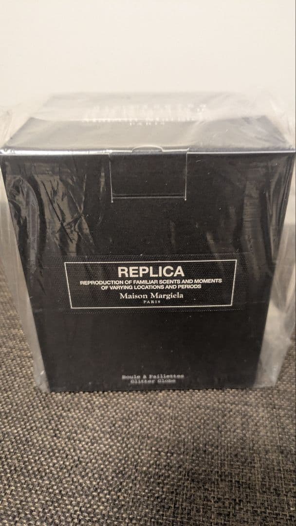 メゾンマルジェラ スノードーム グリッター グローブ ホリデー 限定 ノベルティ