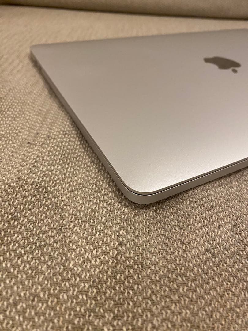 MacBook Pro（13インチ,2016）256GB Apple