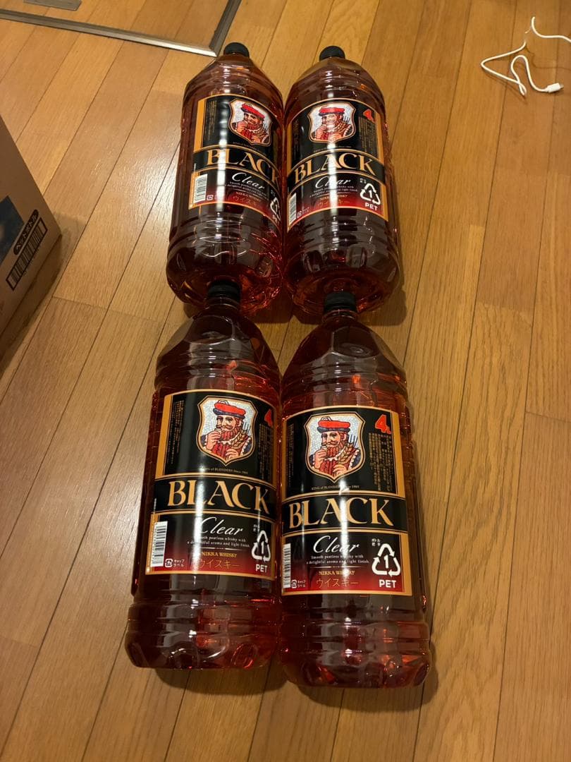 ブラックニッカ ウイスキー4000ml クリア　4本