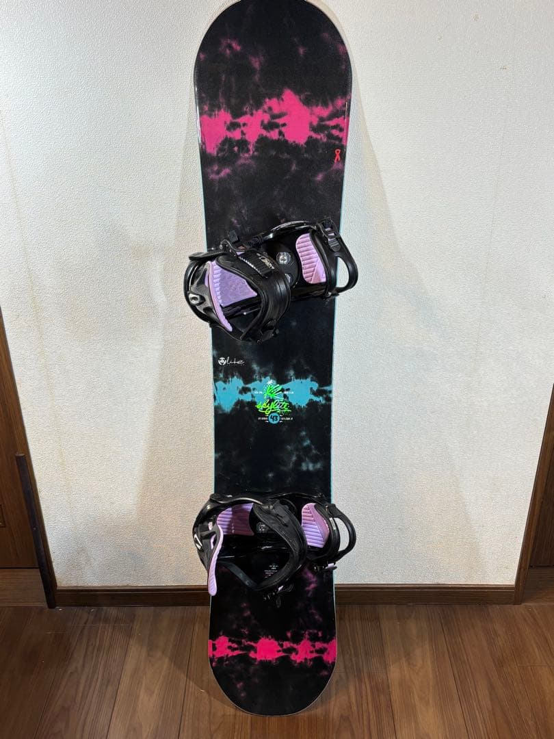 K2 Skylite (143cm) スノーボードビンディング付き