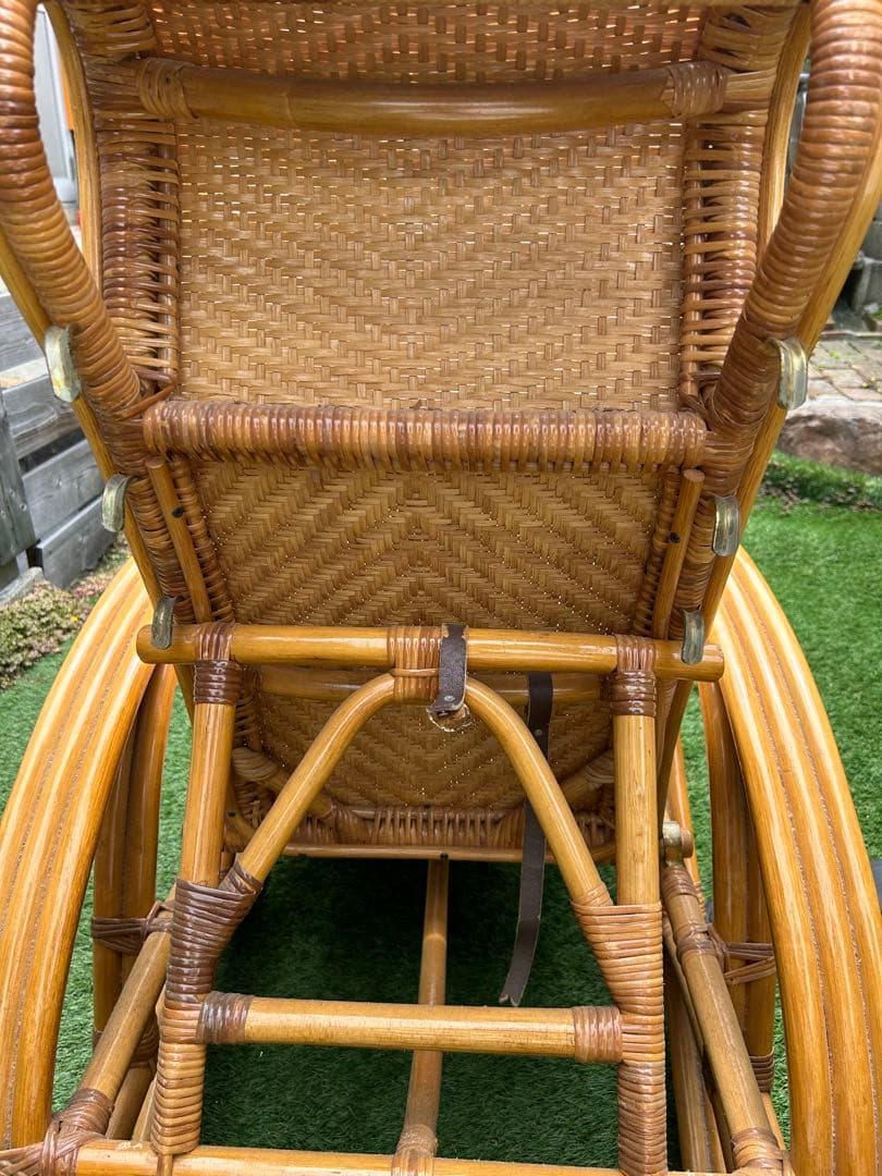 アンティーク ラタンチェア／リクライニング ロッキングチェア籐製（祖父母譲受品）
