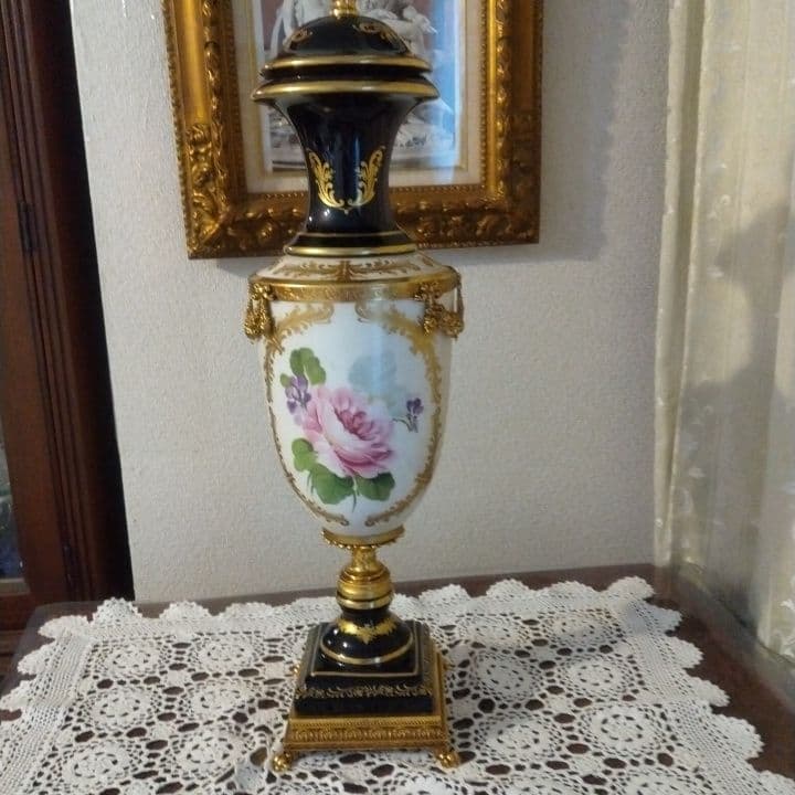 ✴激安！希少フランス製！飾り壺(ポプリ壺)新品未使用！