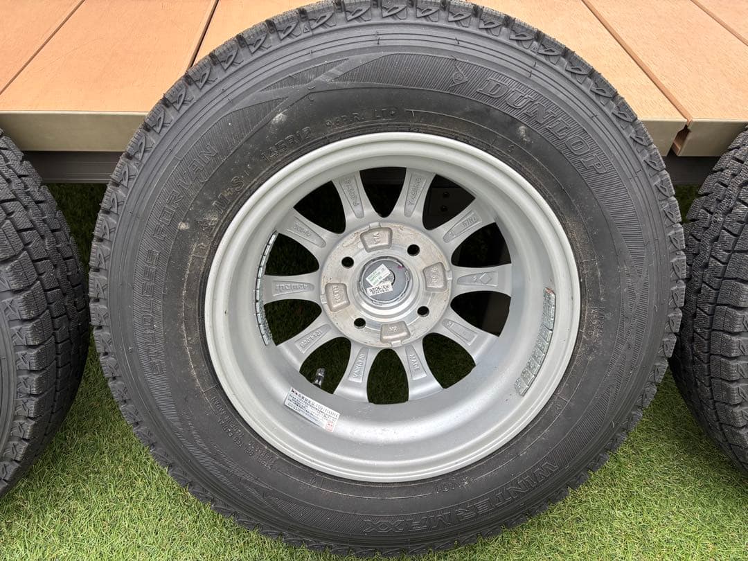 WINTER MAXX スタッドレスタイヤ 12インチ