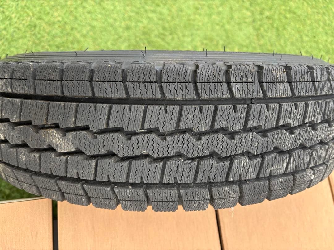 WINTER MAXX スタッドレスタイヤ 12インチ