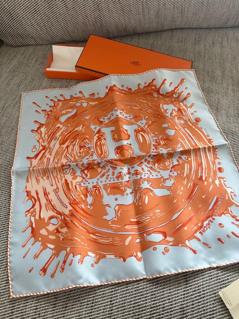 【新品未使用】正規品エルメスガヴロッシュHERMESペンキ塗りたてミニスカーフ