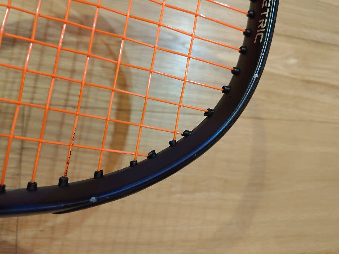 YONEX EZONE100 G2（イーゾーン100）