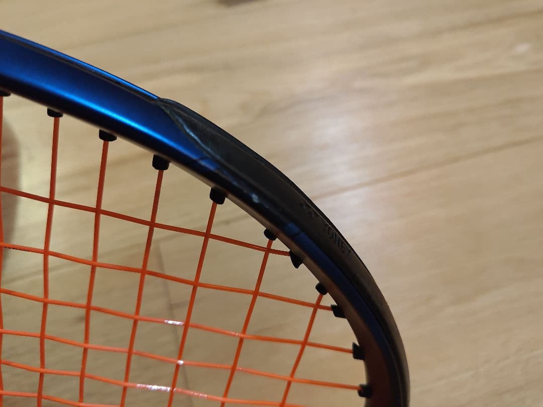 YONEX EZONE100 G2（イーゾーン100）