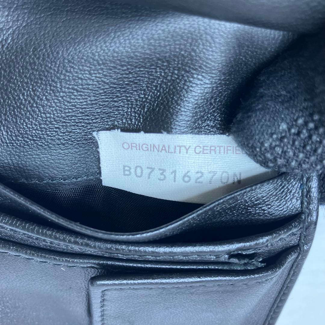 ボッテガヴェネタ✨イントレチャート 本革 レザー 2層 ブラック 二つ折り財布