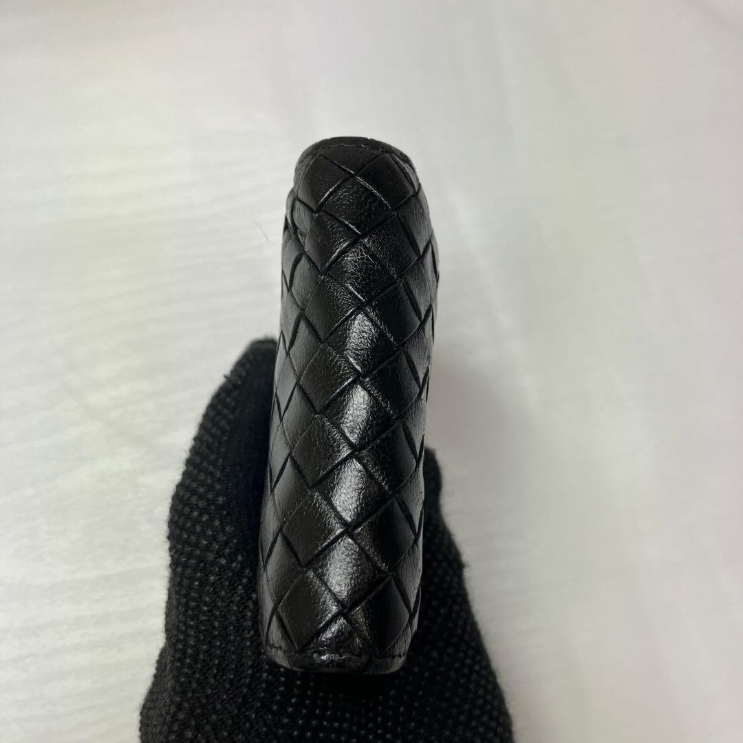 ボッテガヴェネタ✨イントレチャート 本革 レザー 2層 ブラック 二つ折り財布