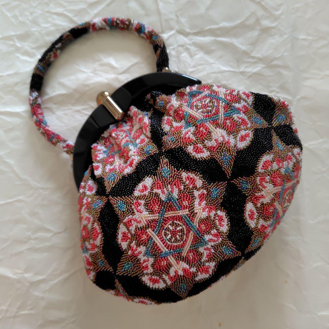ビーズ刺繍　幾何学柄ハンドバッグ