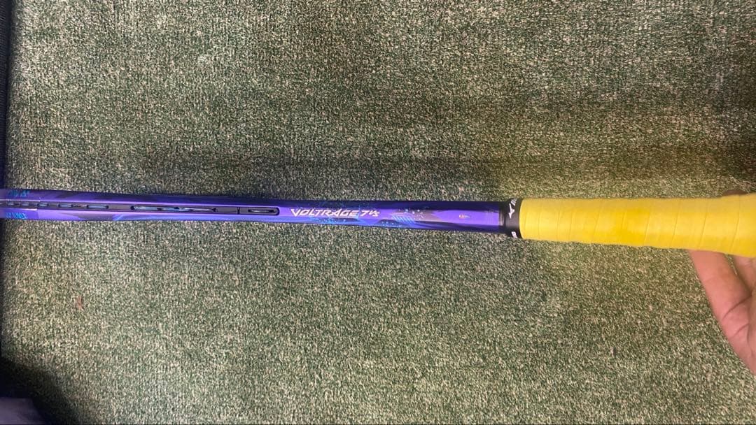 YONEX VOLTRAGE7VS 軟式テニスラケット ガット、袋あり