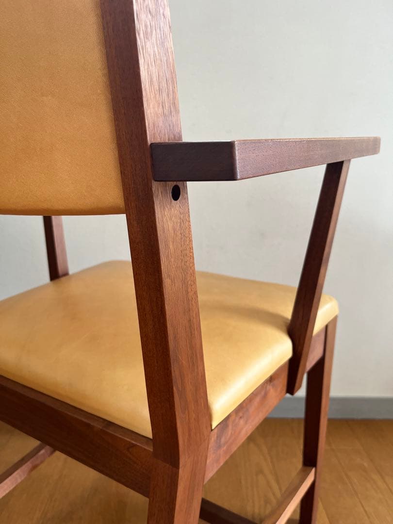 北の住まい設計社　アームチェア　① 北海道家具　本革ウォールナット　希少　モダン