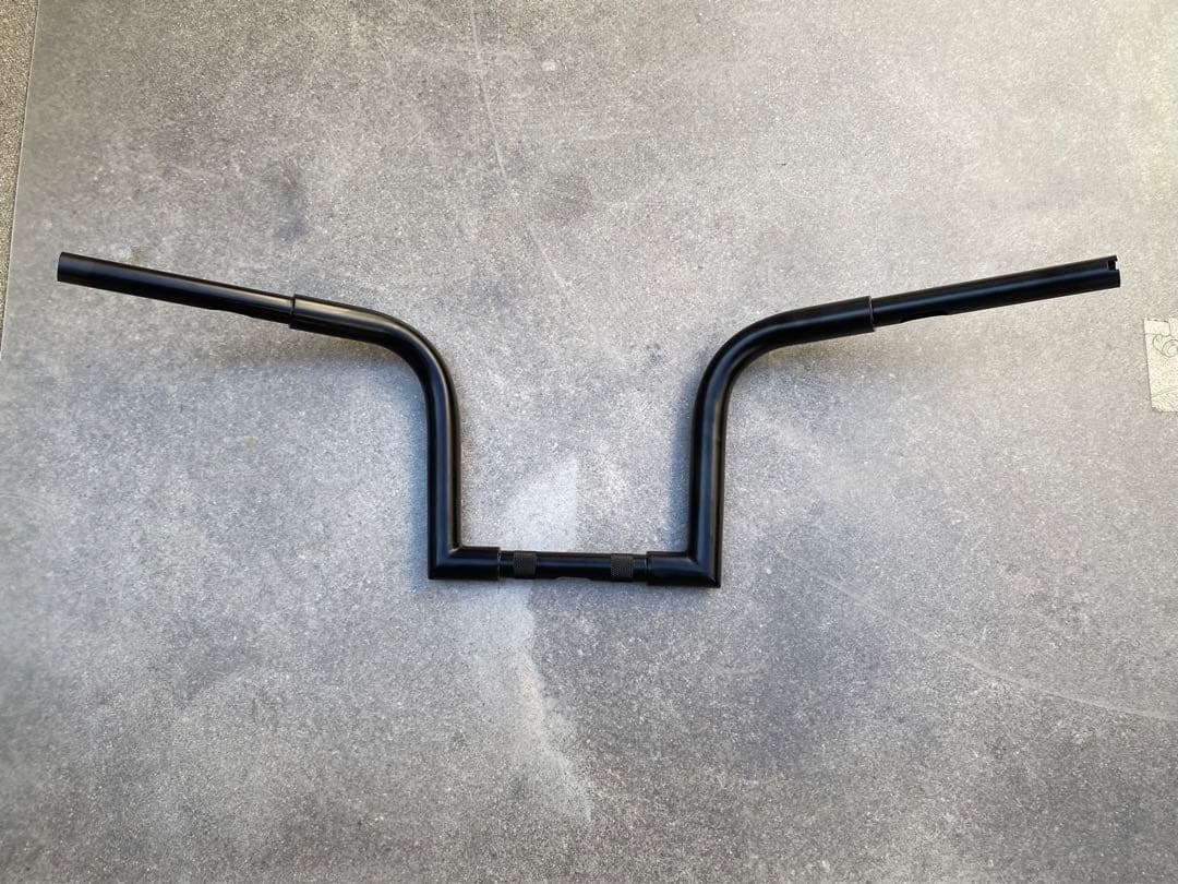 ハーレー　1インチ　ハンドル　黒　高さ