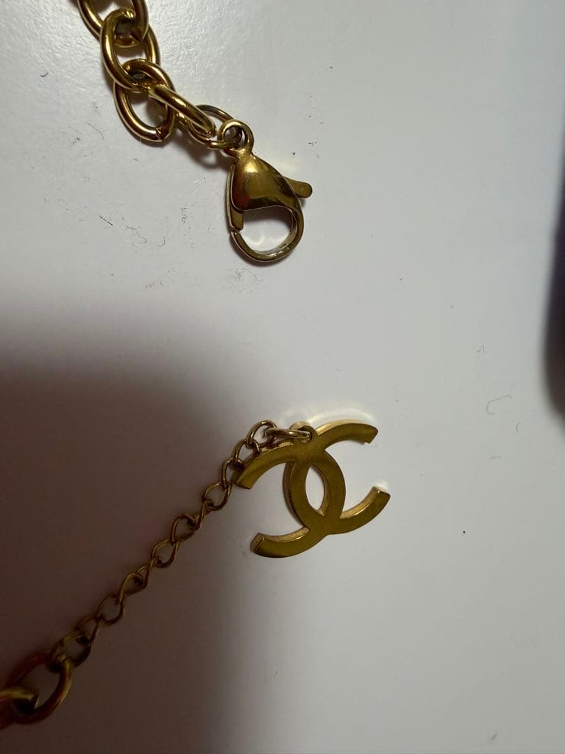 CHANEL ゴールド ロゴブレスレット最終値下げ　2月末消去