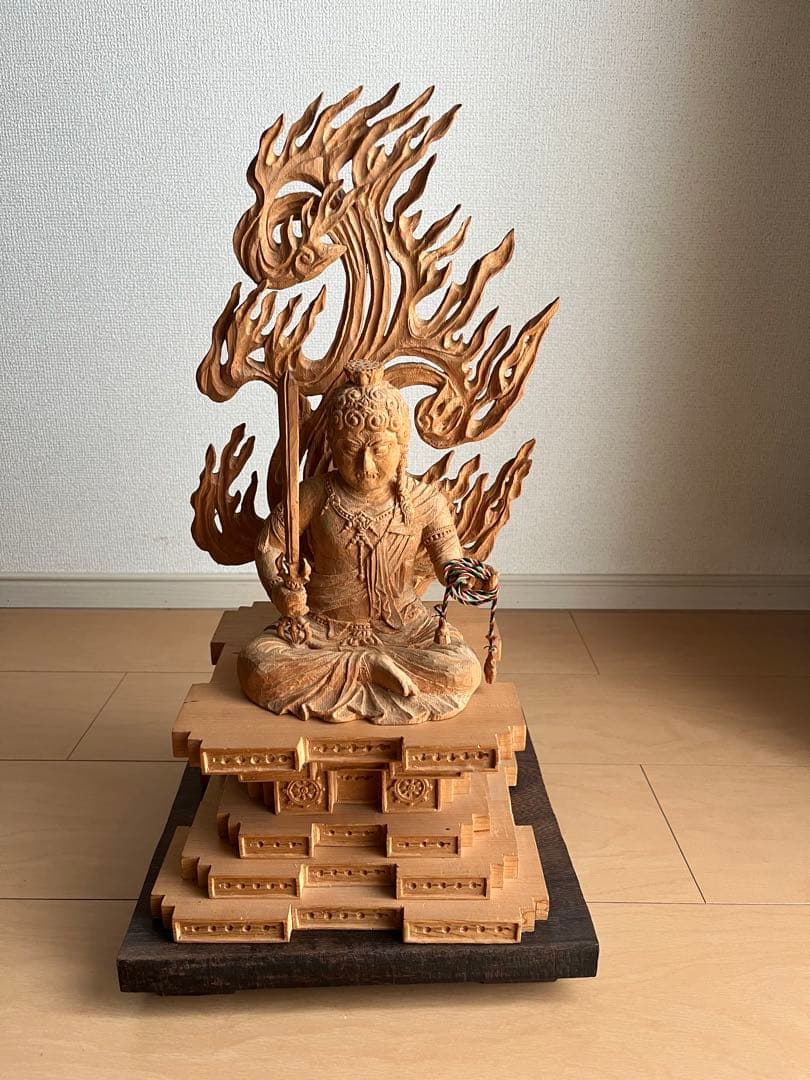 木製仏像 高さ約45cm