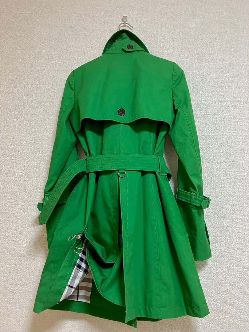 バーバリーブルーレーベル　トレンチコート　裏ノバチェック　ベルト　メタルボタン