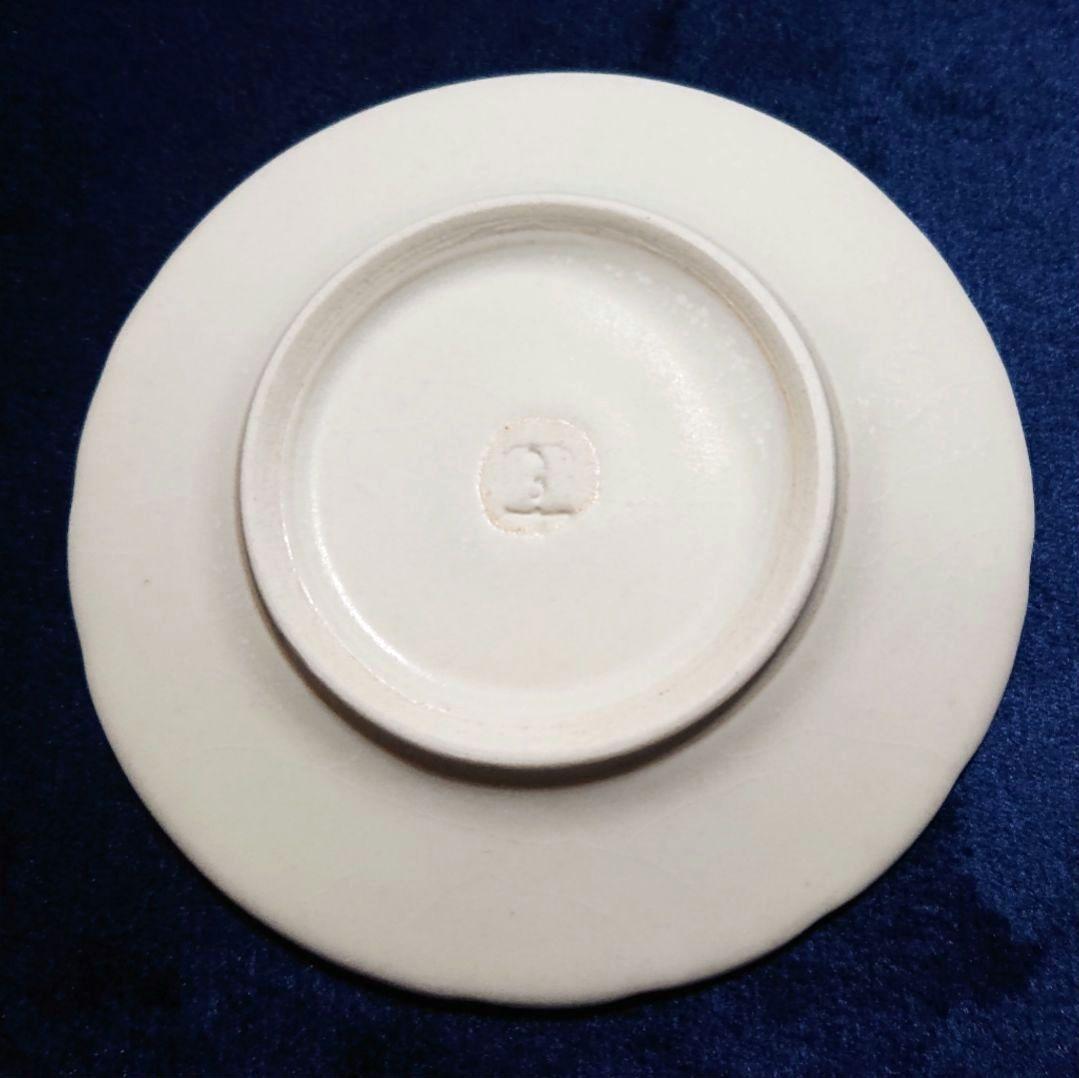 うつわやみたす 桜文鳥と花 小皿 ハンドクラフト 作家物